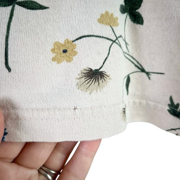 California Bay Company Vintage Floral Print Wildflower Cotton Tee Cream, Medium - Picture 7 of 11
